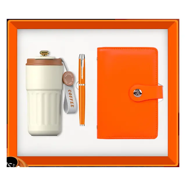 แก้วมัค พร้อม ปากกา พร้อม Ticket folder
