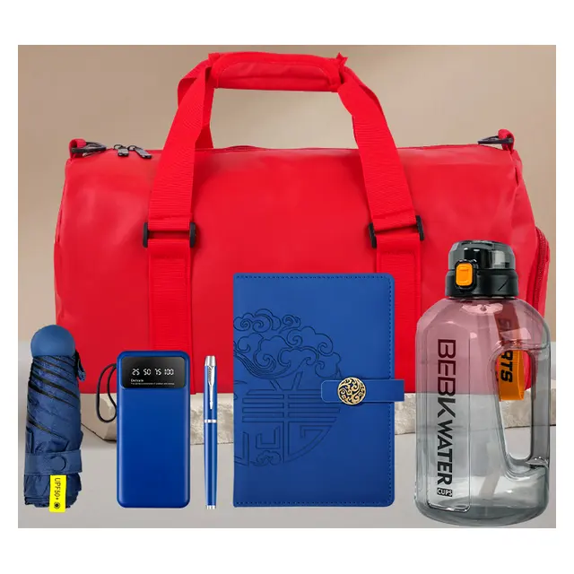Sports bag พร้อม capsule ร่มพับ พร้อม พาวเวอร์แบงก์ พร้อม ปากกา พร้อม สมุดโน้ต พร้อม sports กระบอกน้ำ