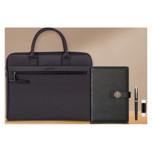 Briefcase พร้อม สมุดโน้ต พร้อม ปากกา พร้อม usb gift pack