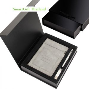 ชุดของขวัญ สมุดโน๊ต ปากกา และแฟลชไดร์ฟ OTG 16GB ในกล่องของขวัญพรีเมี่ยม1